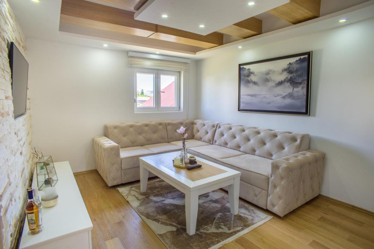Zekovic Apartmani Zabljak  Bagian luar foto